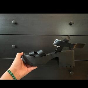 Madden girl black chunky heel